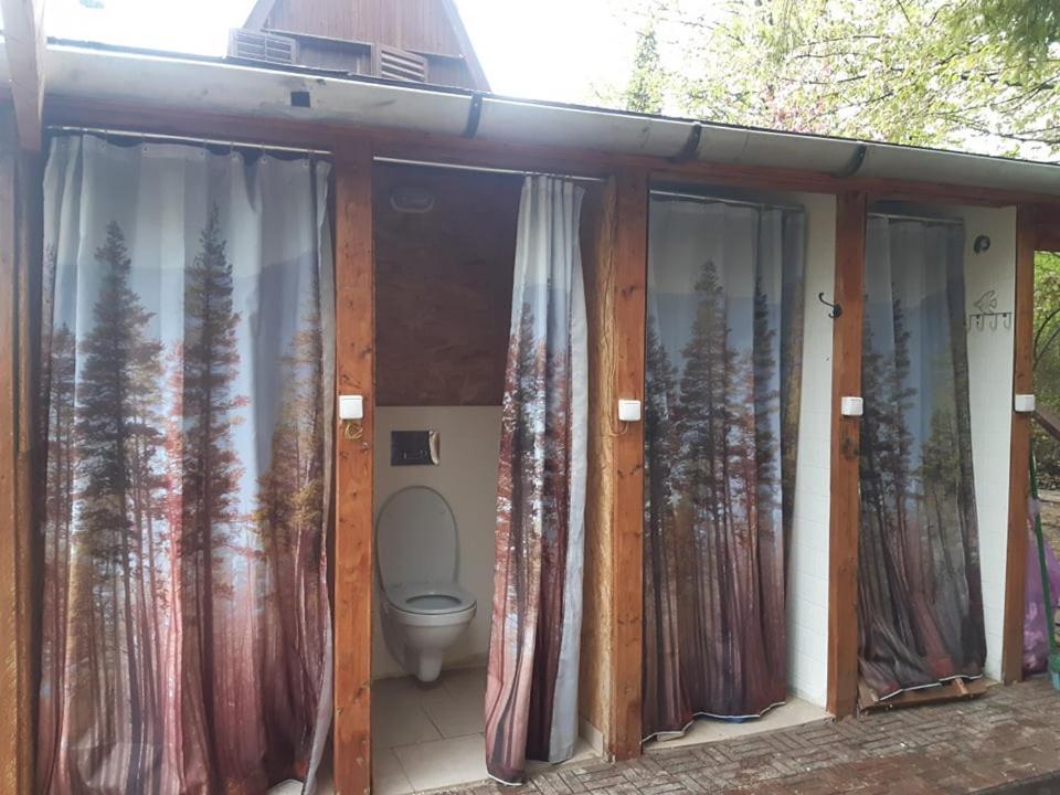 Jurta az erdő mellett dézsával-KERESZ-TANYA Pilisszentkereszt Exterior foto